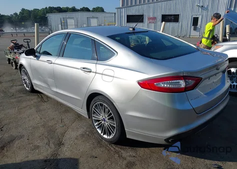 2013 Ford Fusion Se z USA, uszkodzony, nr VIN 3FA6P0H96DR274436